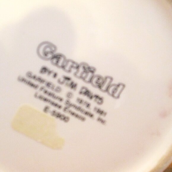 Vtg 3D Garfield coffee mug "who says coffee stunts a cat's growth"? by Jim Davis - Picture 9 of 9